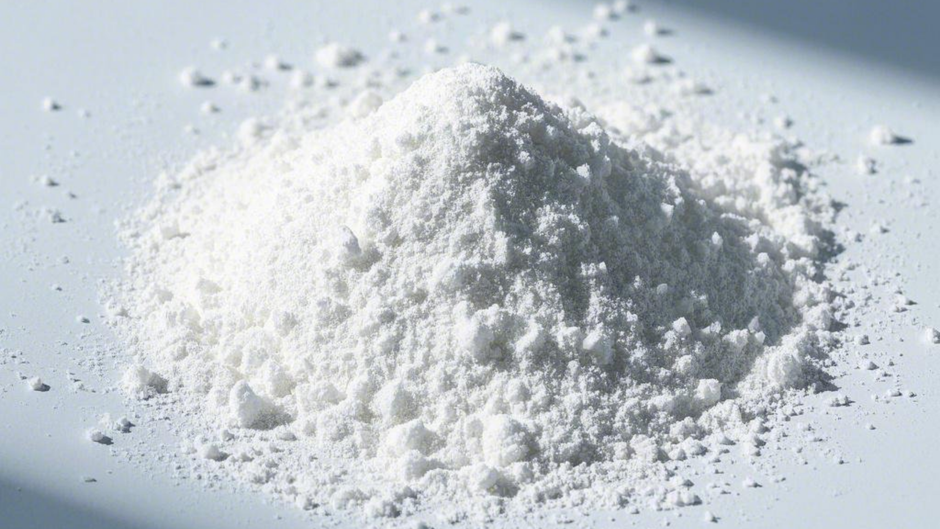 CaCO₃-Calcium-Carbonate-Powder-as-a-Plastic-Additive